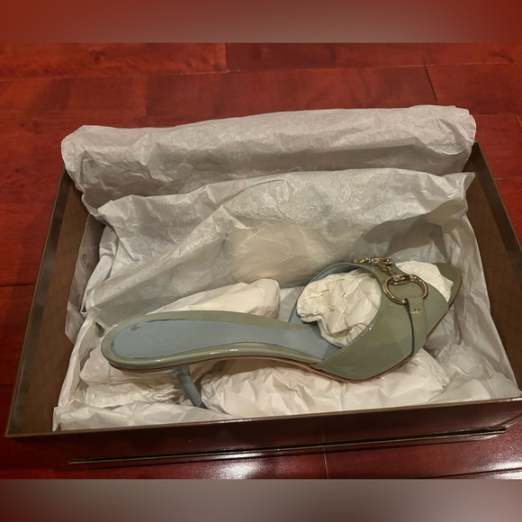 VINTAGE GUCCI KITTEN PUMP - Picture 5 of 16